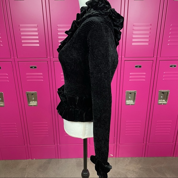 V. Chapman Messsina Black One Shoulder Blouse NWT - Picture 9 of 10